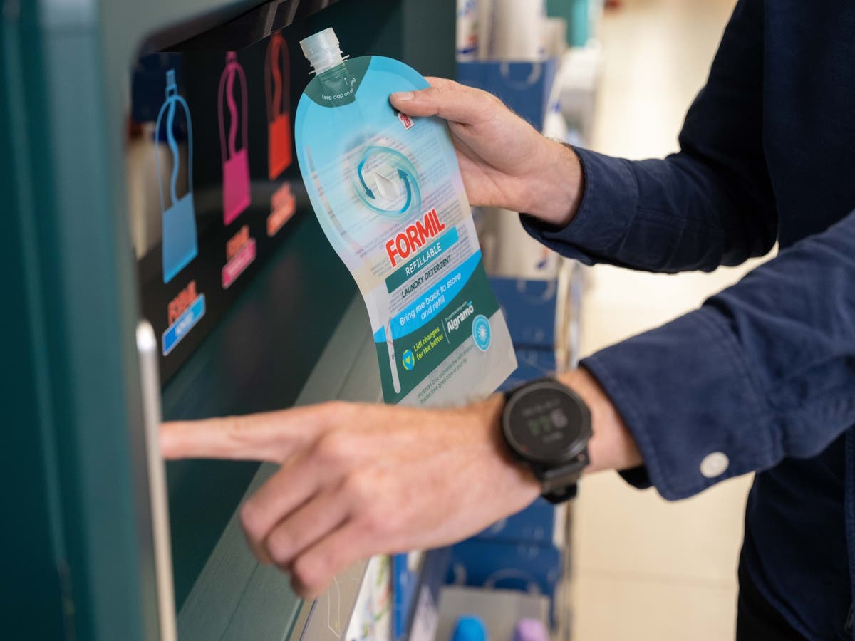 Lidl launches UK’s first supermarket laundry detergent refill stations